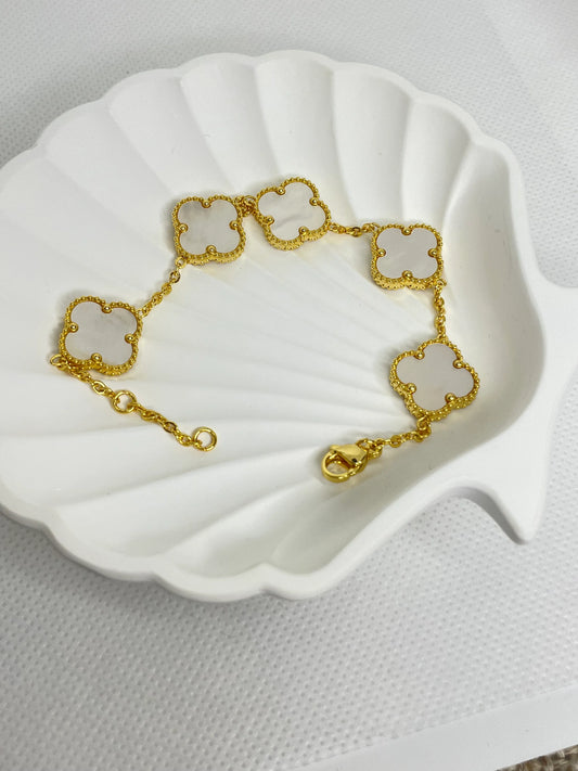 Four leaf clover bracelet gold plated stainless steel gift for her