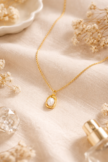 Trendy Gold Pearl Pendant Necklace for Women – Stainless Steel Link Chain