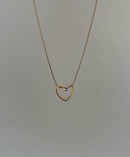 Gold Plated Heart Pendant Necklace: Stainless Steel Love Choker